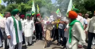 যুক্তরাষ্ট্র-ভারত বাণিজ্য চুক্তি ও ইরান যুদ্ধের জেরে পাঞ্জাবে কৃষকদের বিক্ষোভ